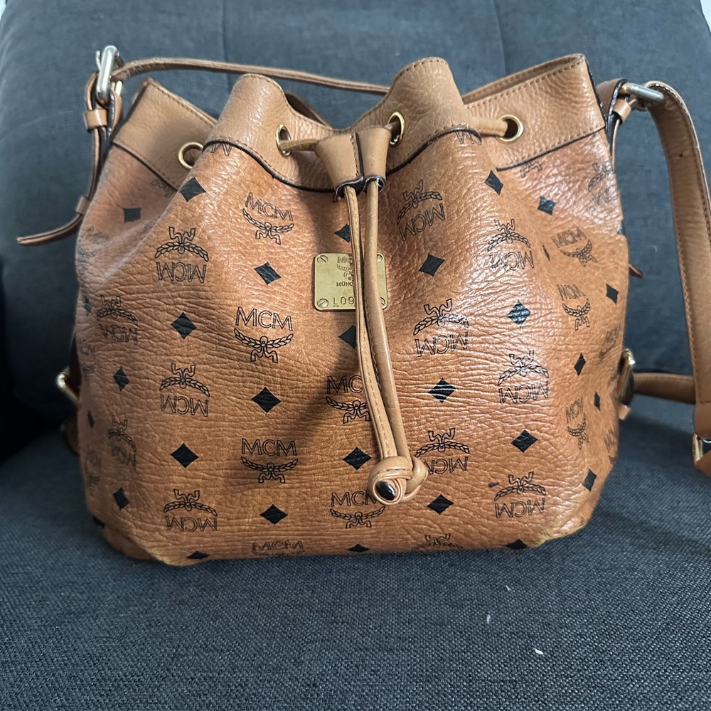 MCM Brown cognac Shoulder Bag with Iconic Monogram large bucket crossbody bag